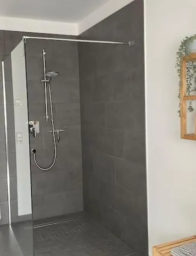 Apartament - Nah An Phantasialand, Koeln & Bonn *